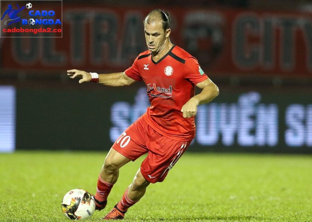 Giới thiệu tác giả Huỳnh Kesley